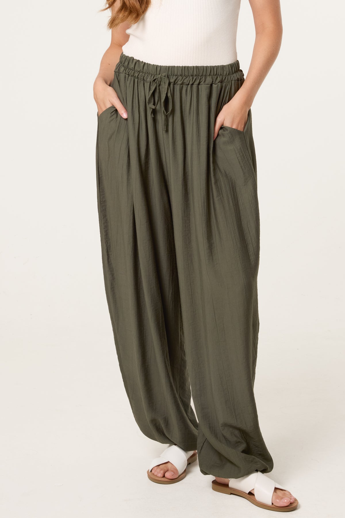 Loose Cuff Trousers With Pockets