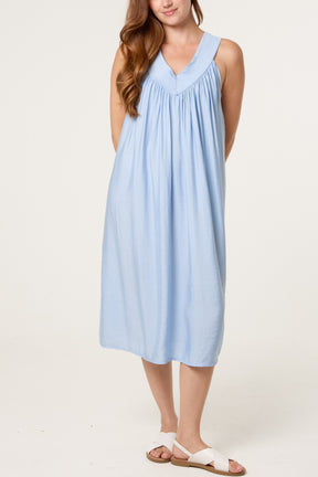 Essential V-Neck Midi Dress