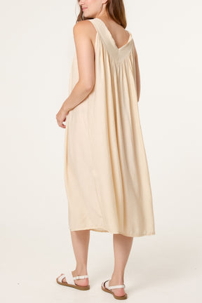 Essential V-Neck Midi Dress