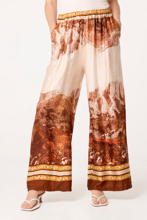 Mountain Print Border Edge Trousers