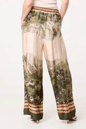 Mountain Print Border Edge Trousers