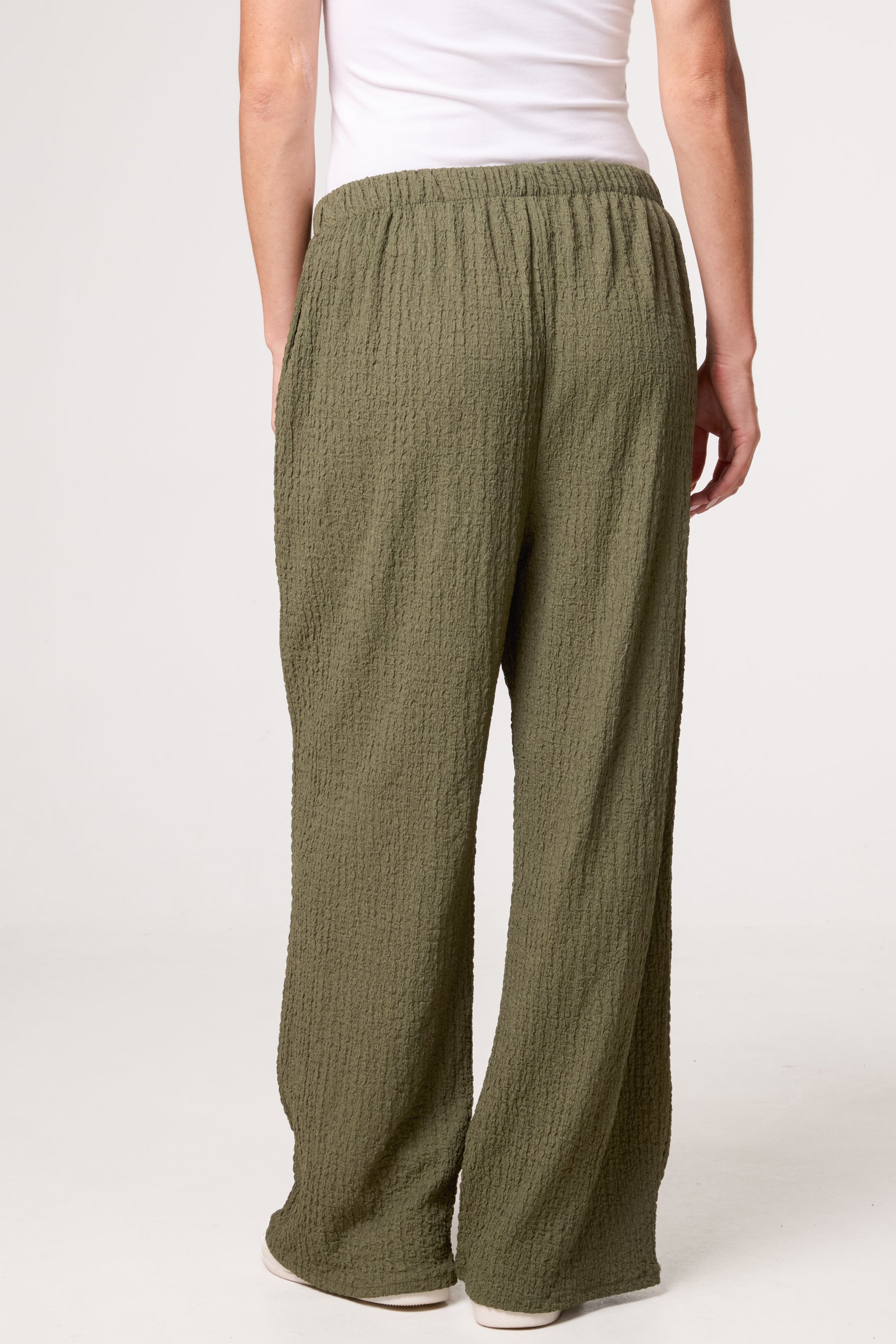 Crinkled Essential Wide Leg Trousers