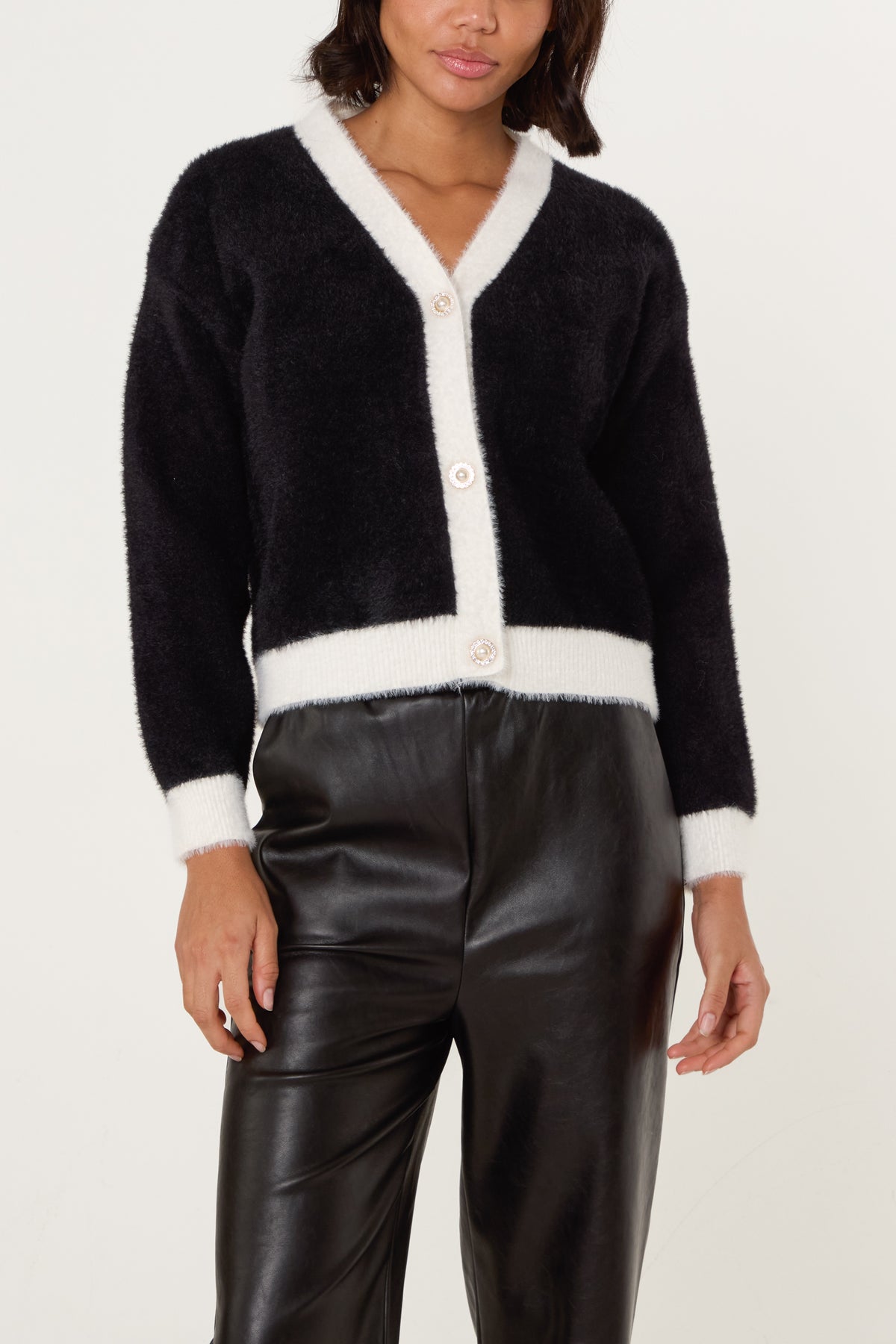 Contrast Pearl Button Knit Cardigan