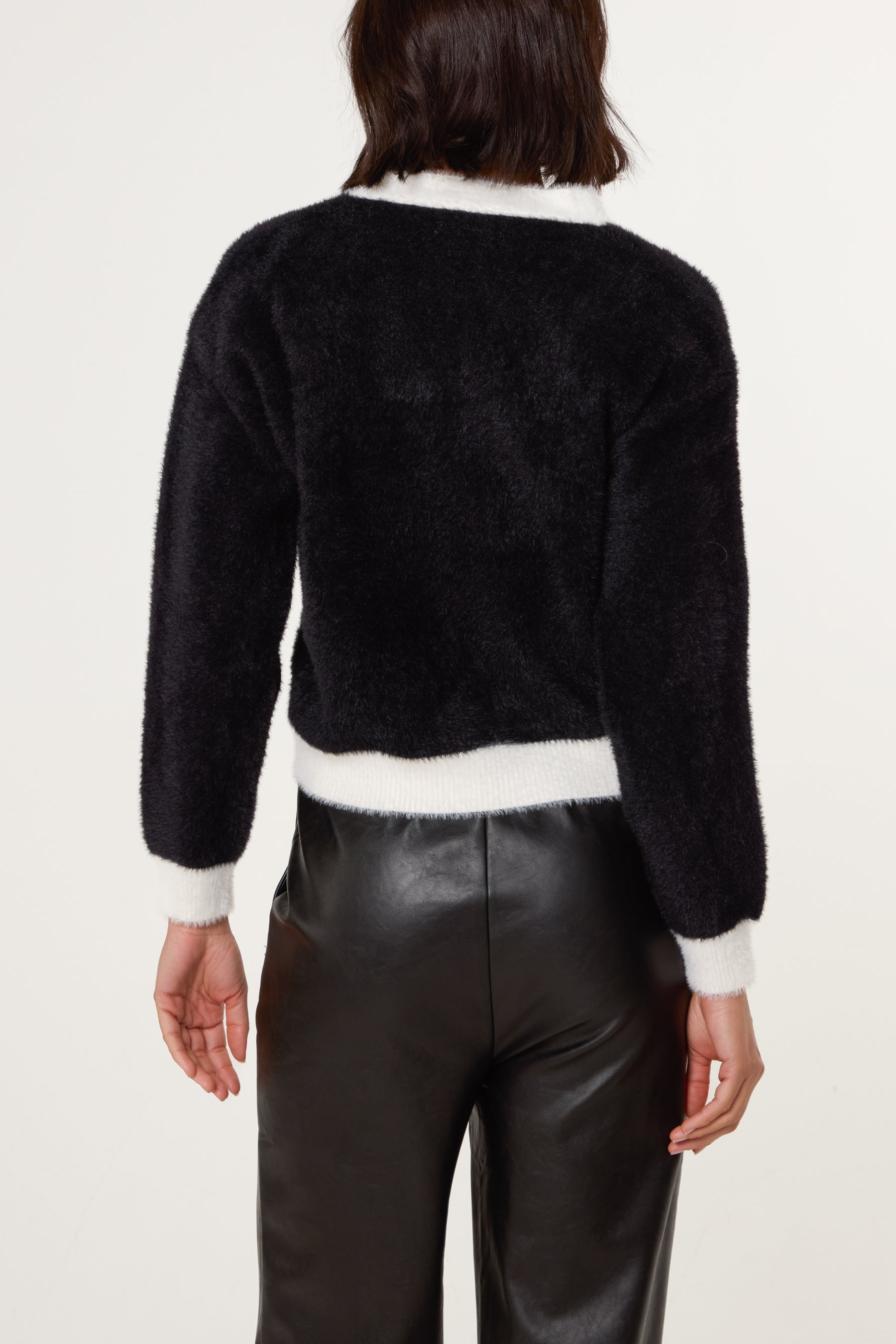 Contrast Pearl Button Knit Cardigan