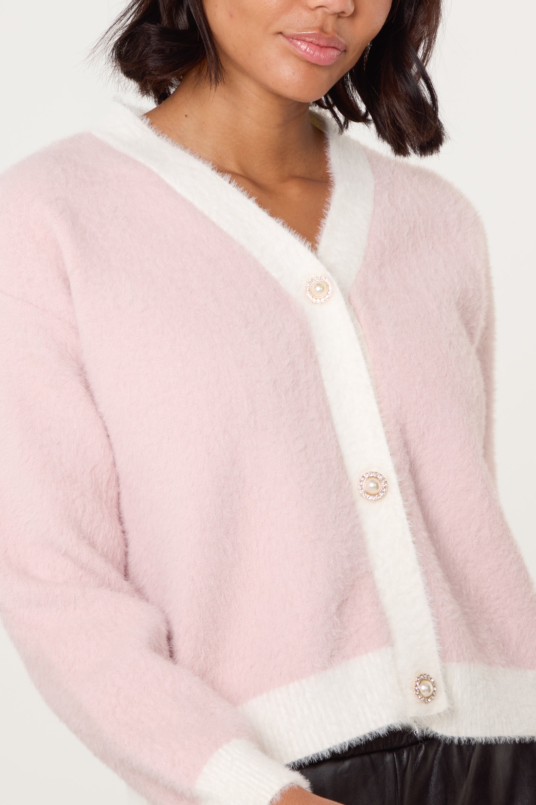 Contrast Pearl Button Knit Cardigan