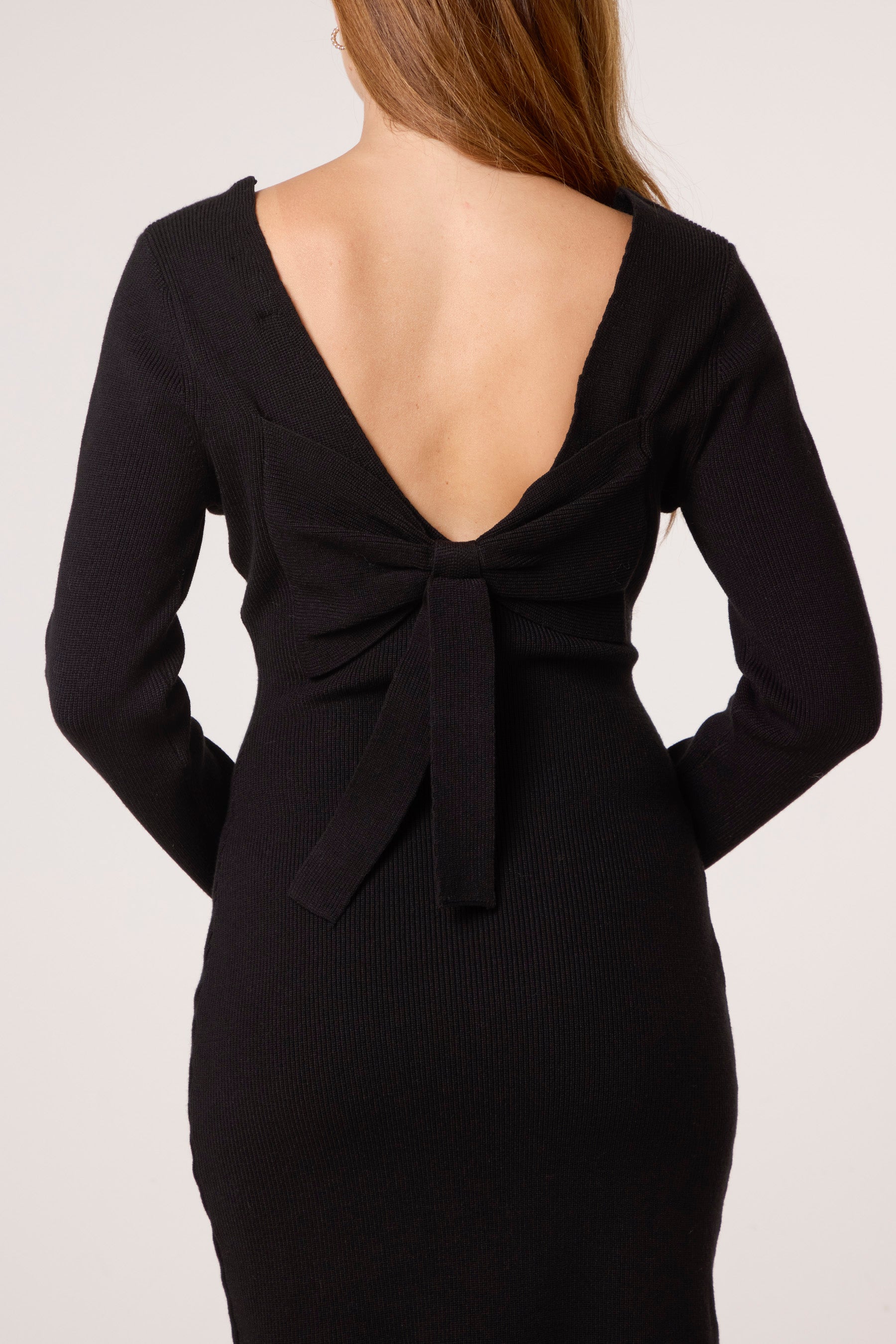 V-Neck & Bow Back Knit Dress