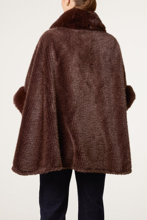 Deluxe Fur Trim & Buckle Detail Cape