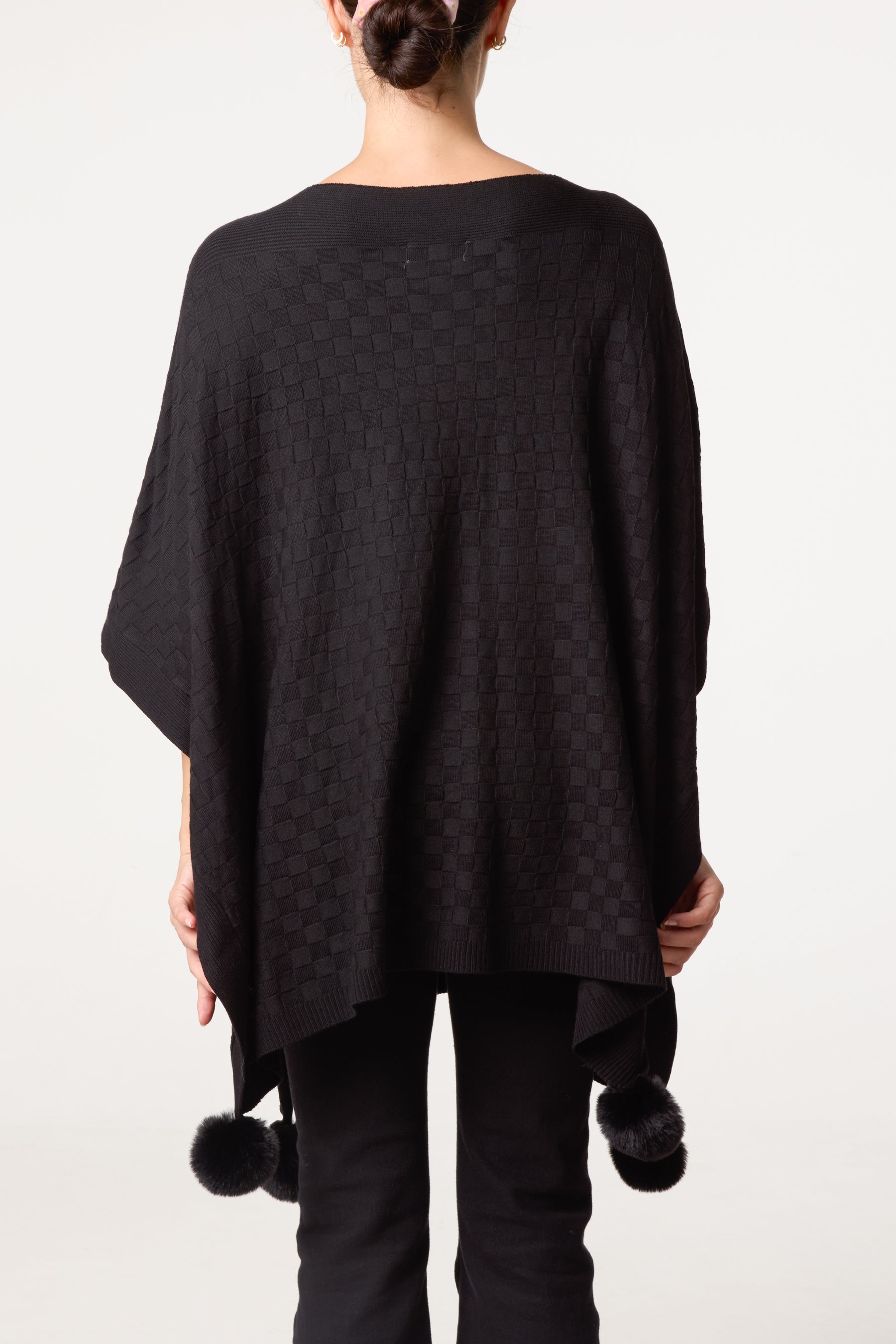 Essential Pom-Pom Trimmed Knit Poncho