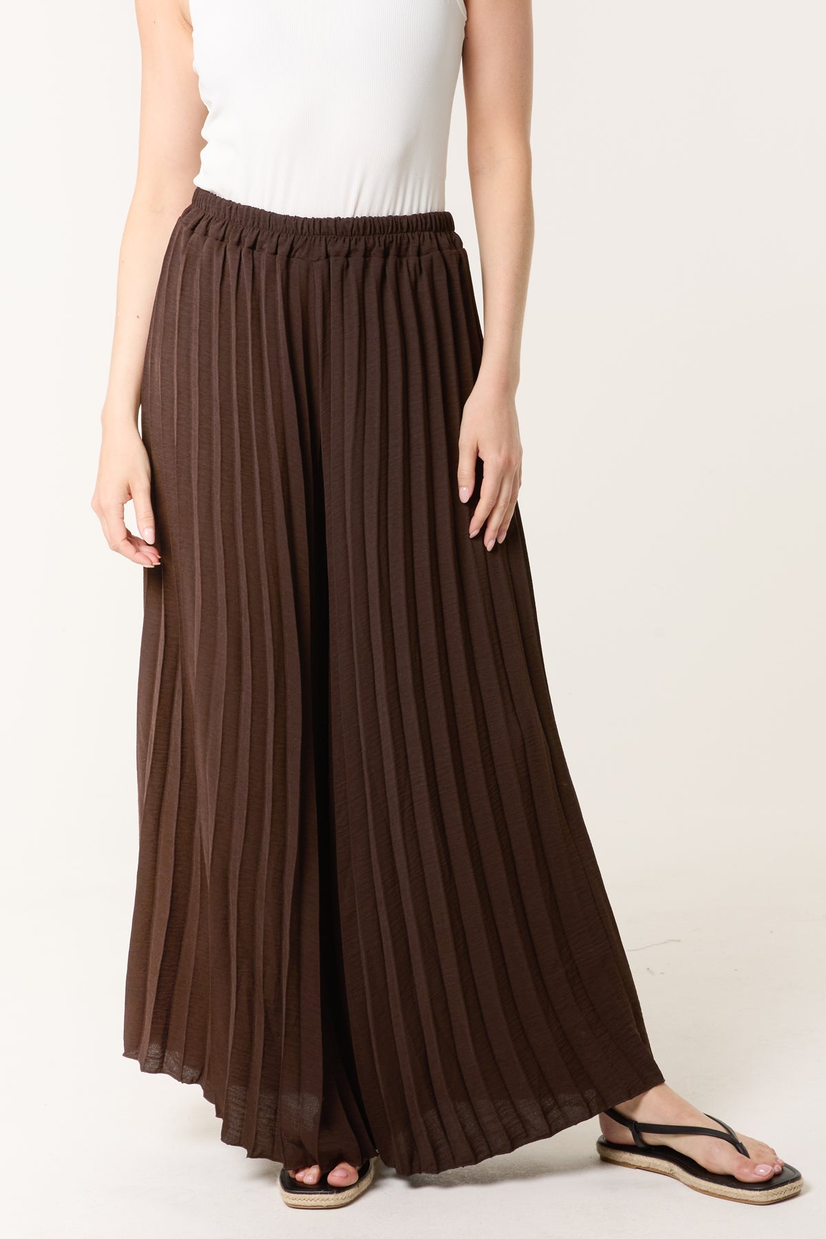 Wide Leg Plisse Trousers