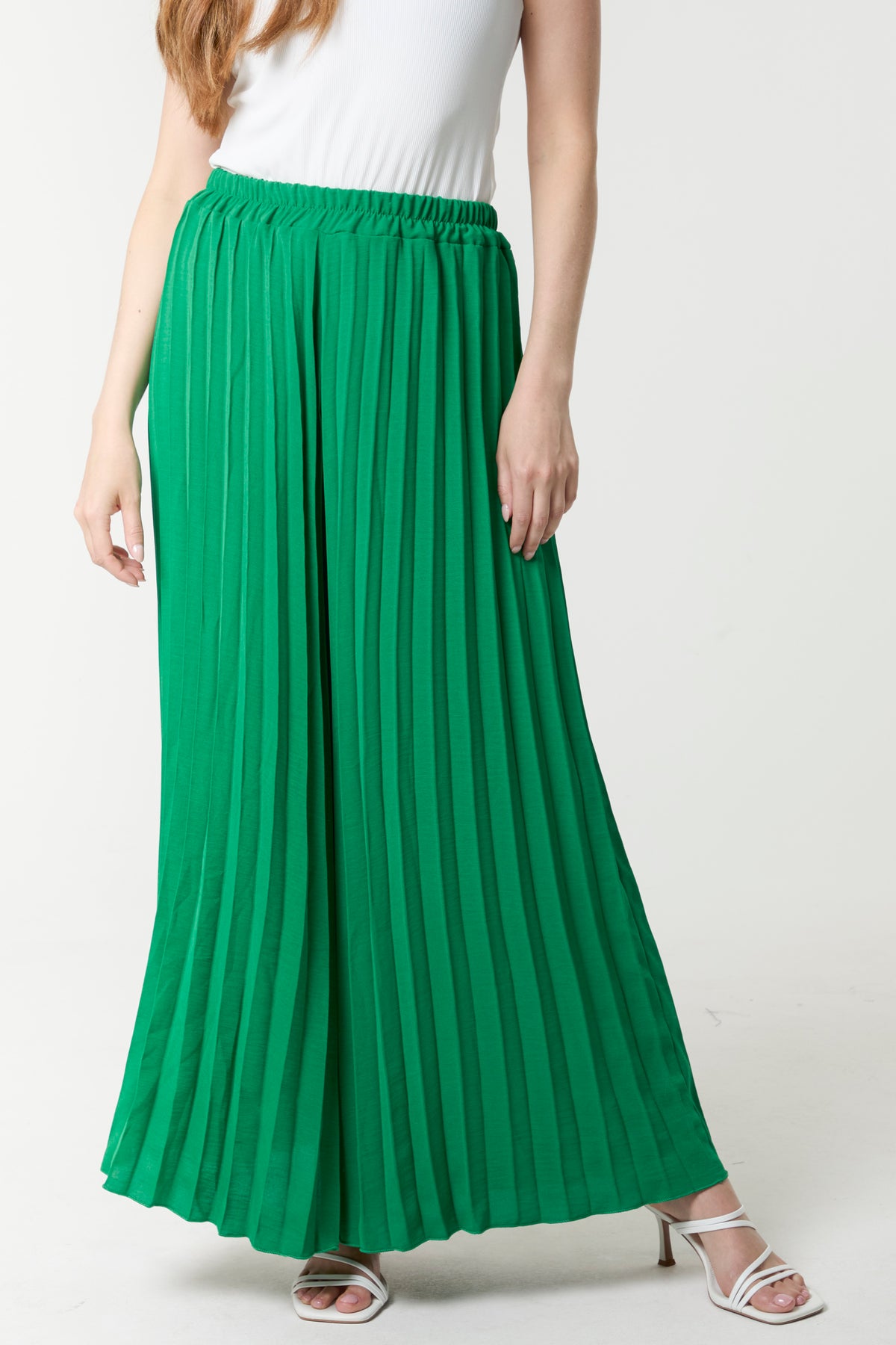 Wide Leg Plisse Trousers