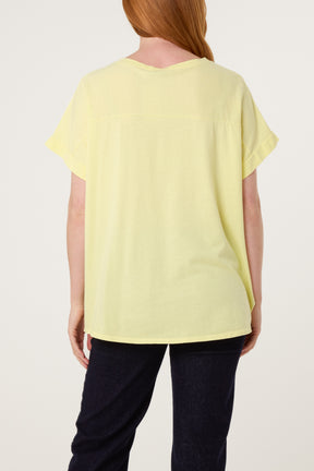 Contrast Edge Asymmetric T-Shirt