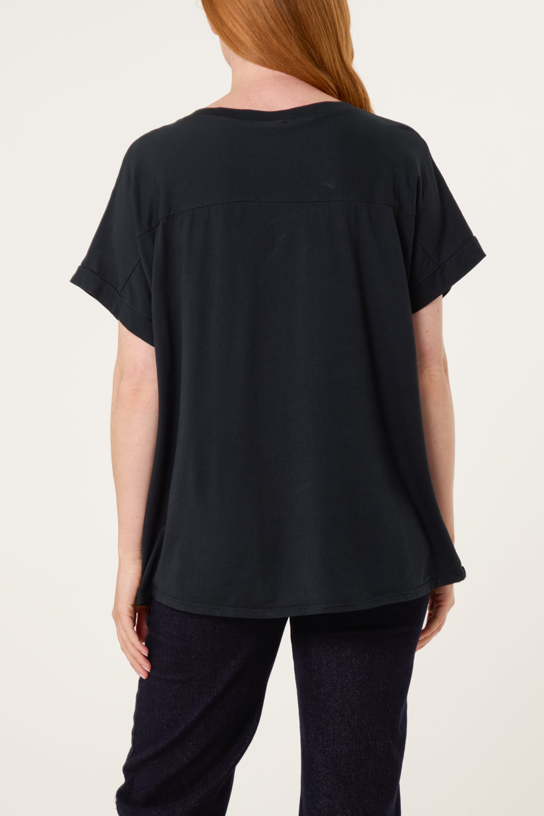 Contrast Edge Asymmetric T-Shirt