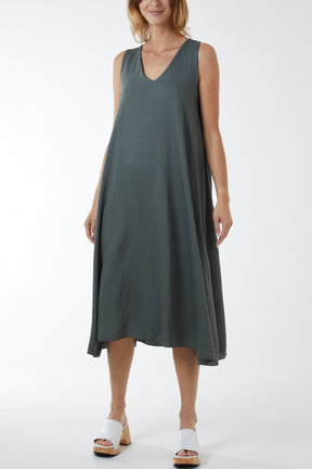 V Neck Sleeveless Dress