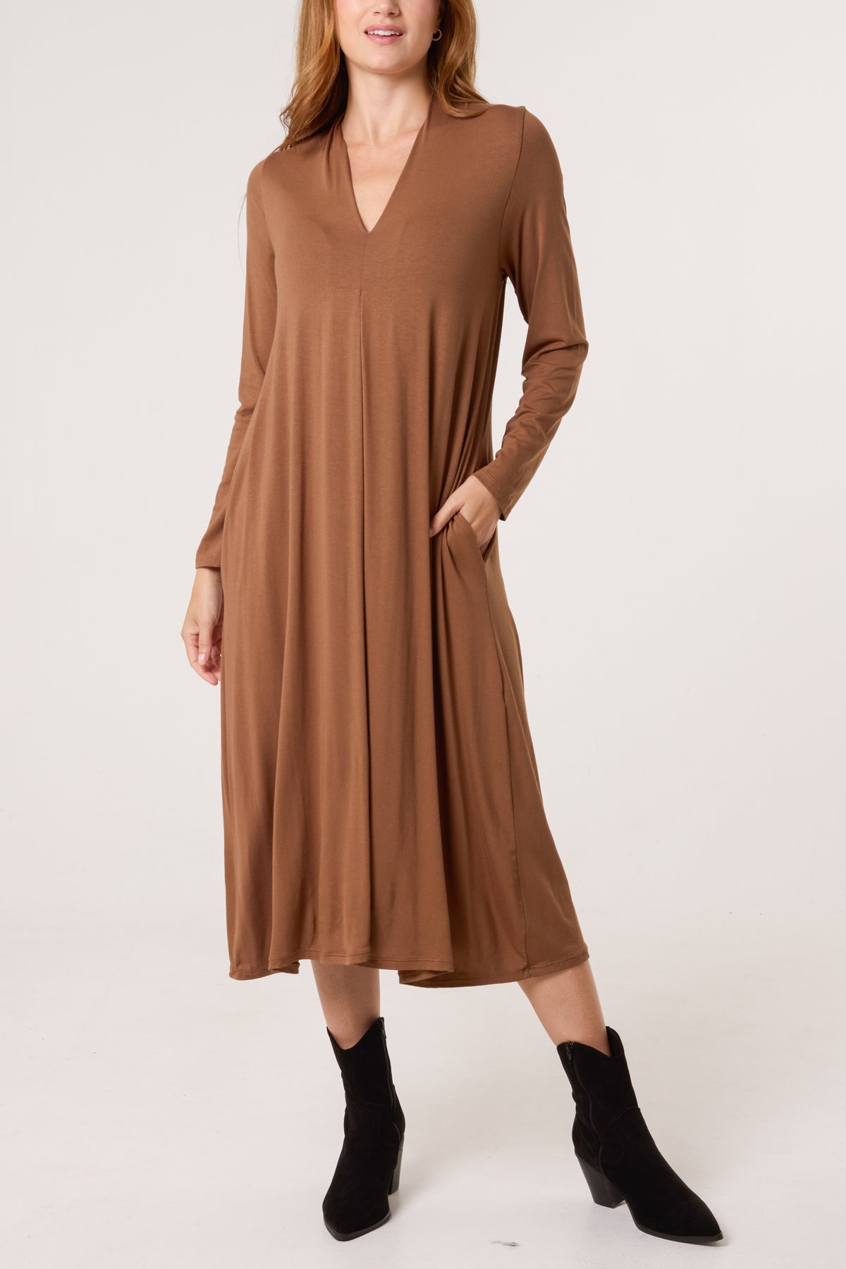 Jersey V-Neck Long Sleeve Midi Dress