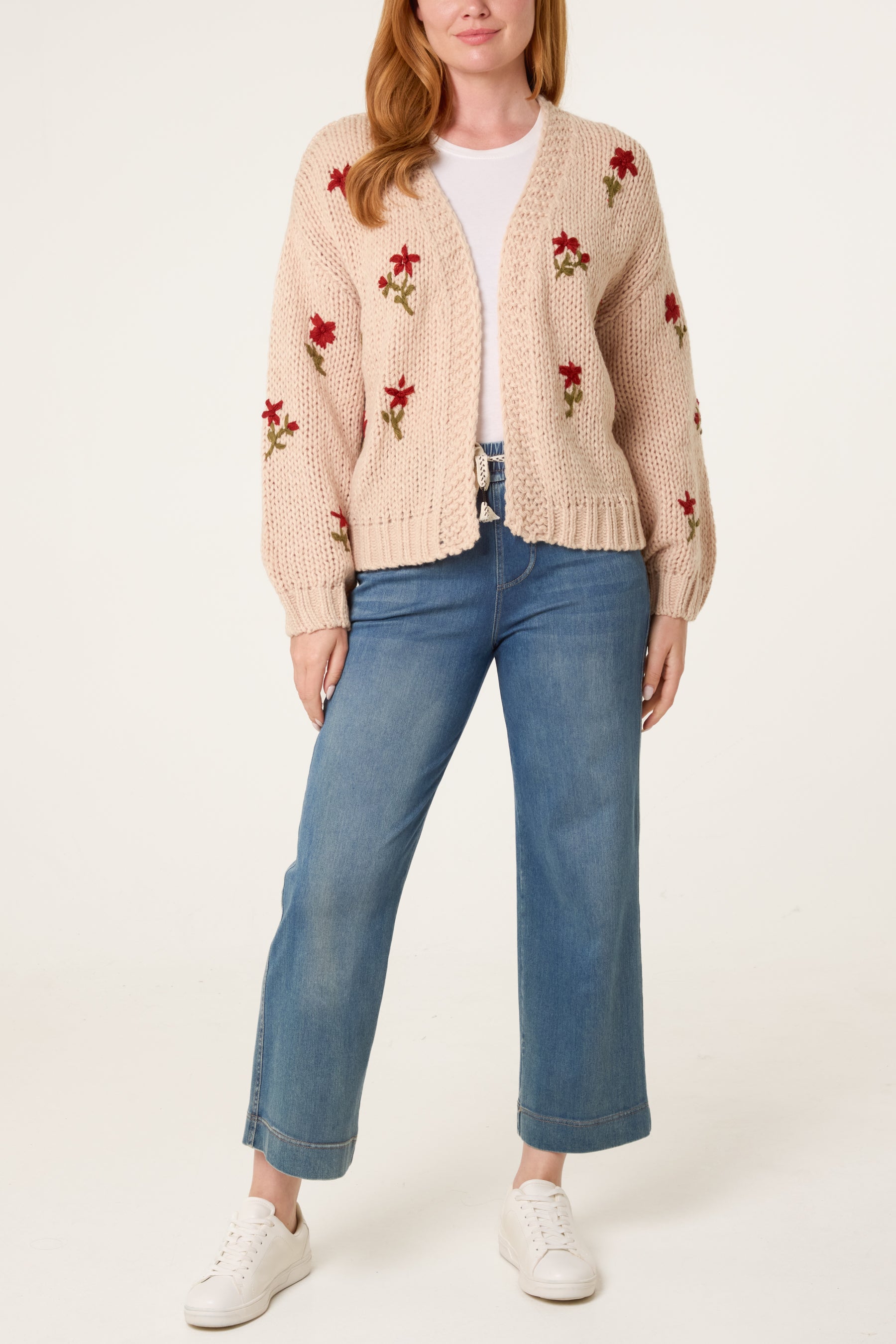 Chunky Knit Flower Embroidered Cardigan