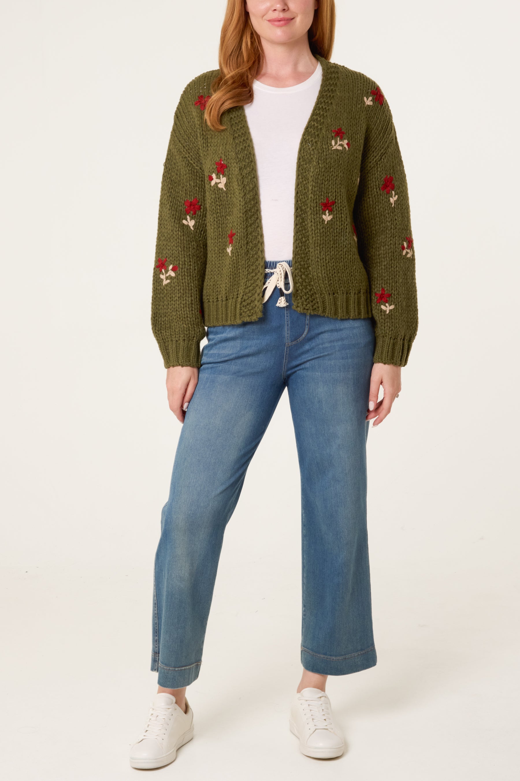 Chunky Knit Flower Embroidered Cardigan