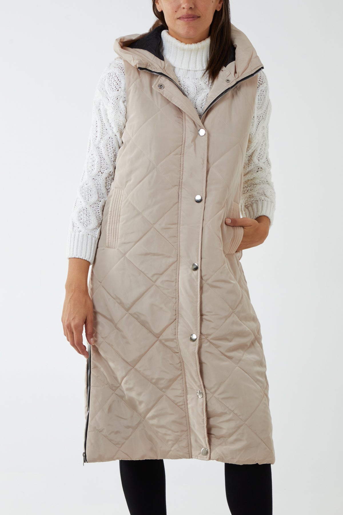 Diamond Quilted Zipped Hooded Gilet