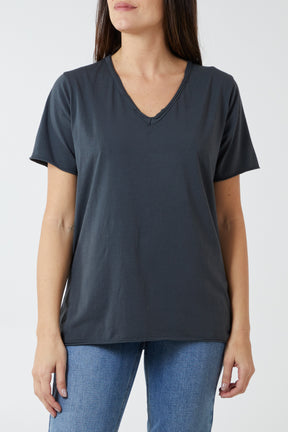 V-Neck Raw Edge T-shirt