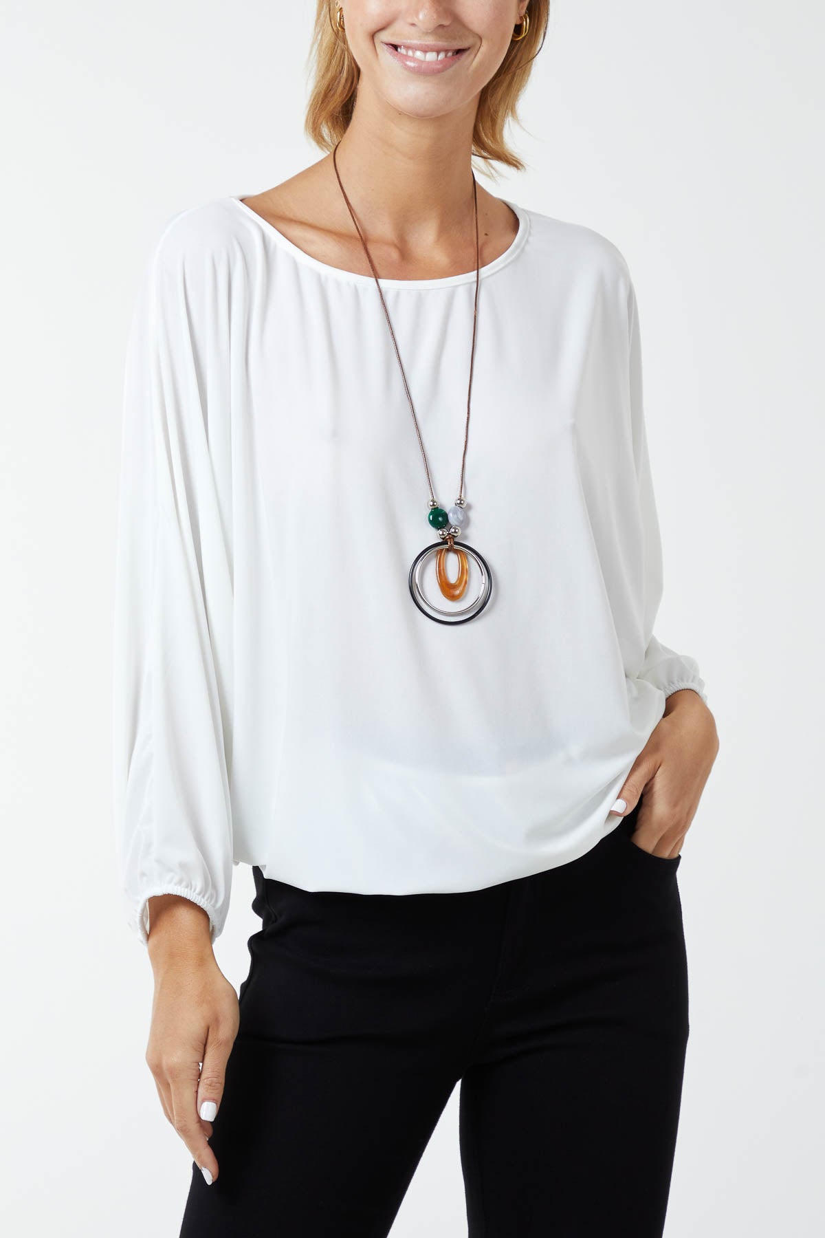 White bubble sale hem blouse