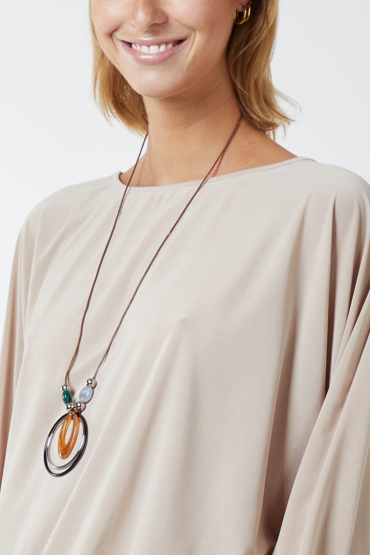 Round Neck Bubble Hem Necklace Blouse