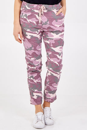 Magic Camouflage Trousers (Extra Large)