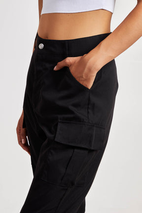 Cuffed Pocket Cargo Trousers