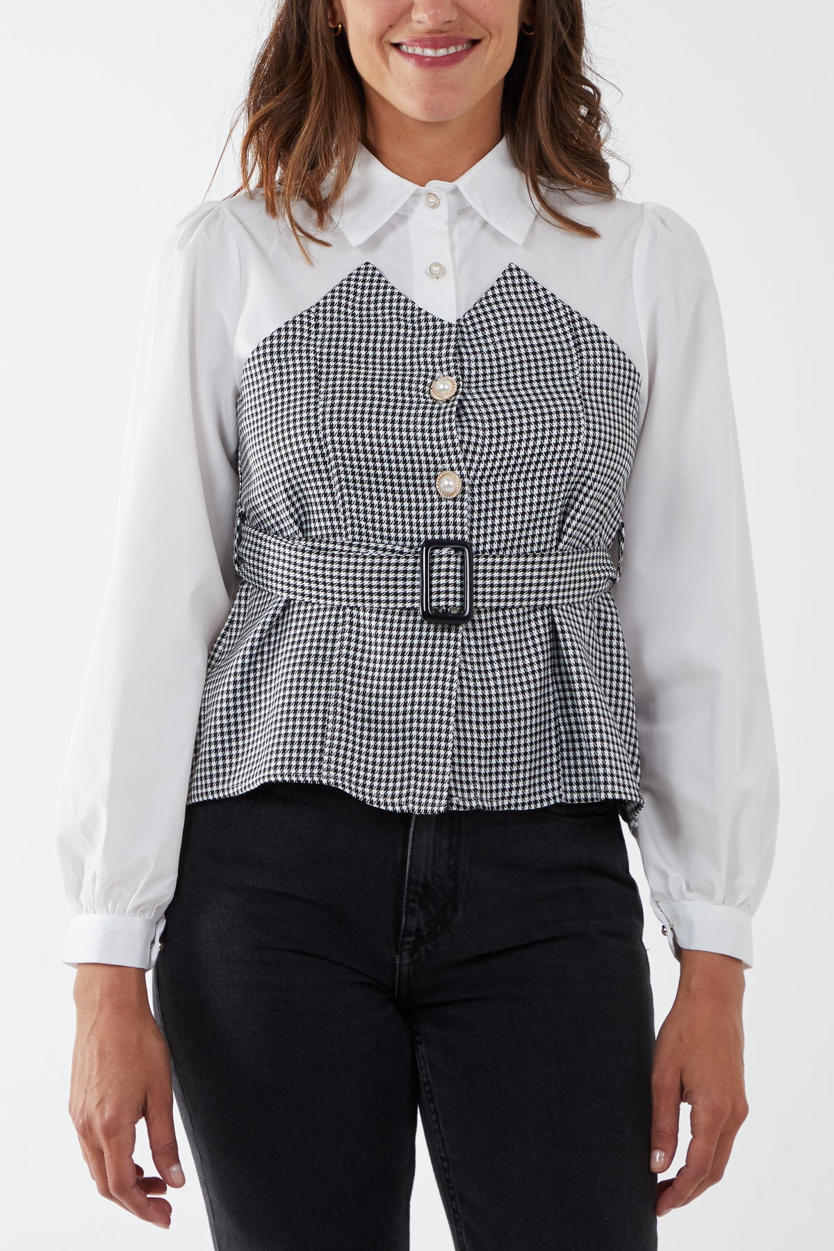 Cropped Checked Top With Undershirt