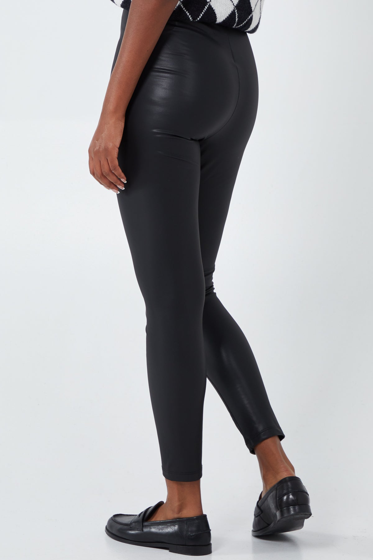 Zip Shiny Faux Leather Leggings