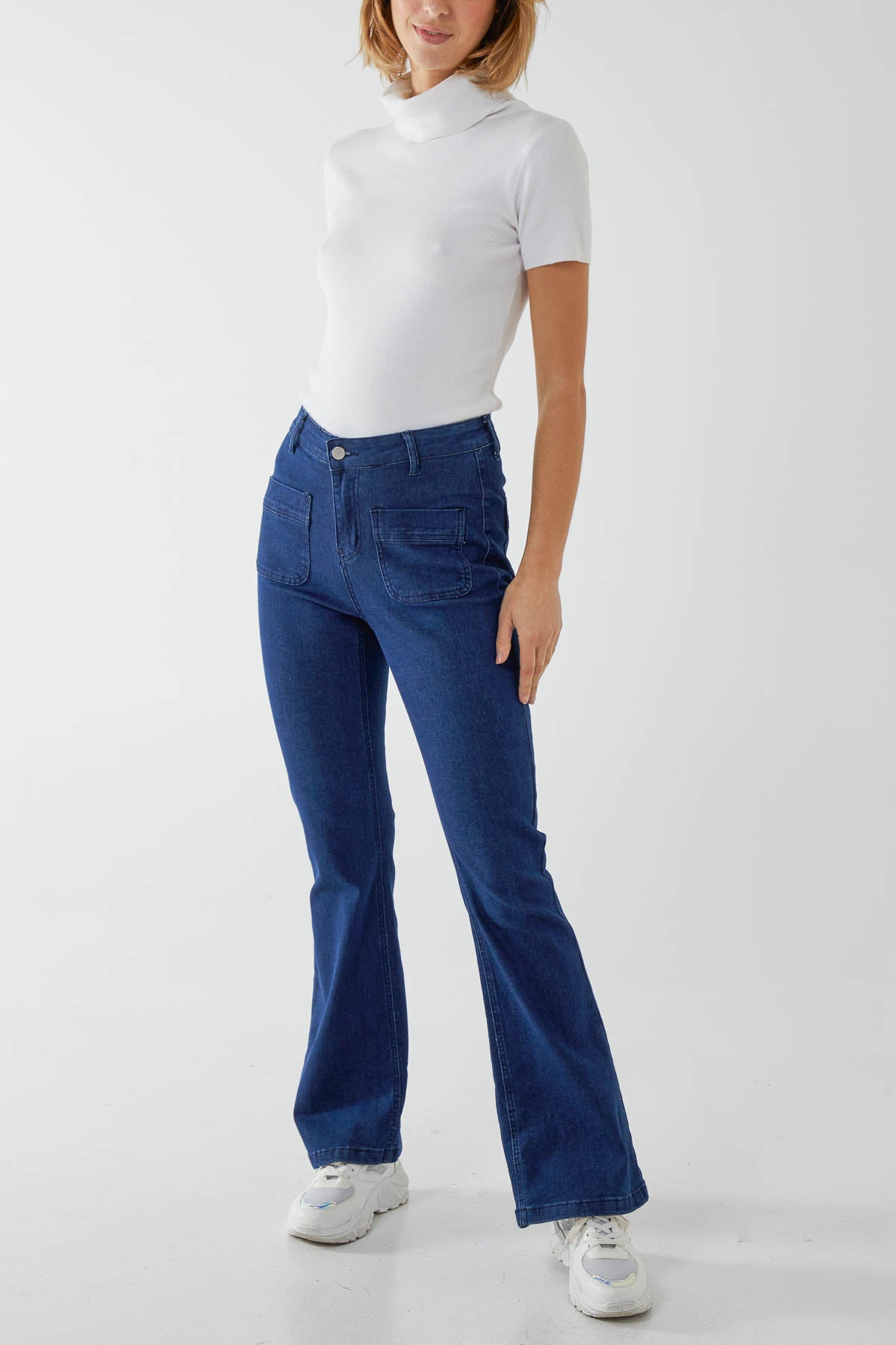 Double Pocket Flared Jeans